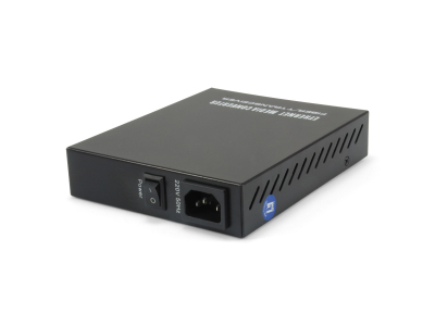 LevelOne FVM-1220 network media converter 1310 nm Black