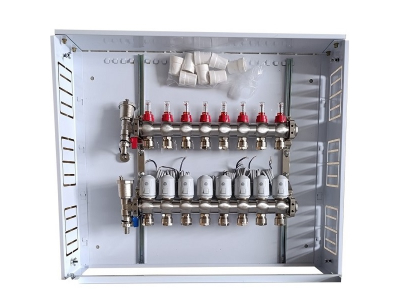 Heating Manifold 8 Loops with Thermal Actuators NC AC230V and Flow Meters