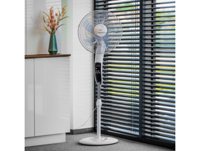 Teesa™ Jaudīgs ventilators | Vadības displejs | 3 ātrumi | Līdz 50W | 90° automātiskās svārstības