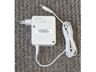 ElectroBase ® Barošanas bloks 42W 12VDC 3.5A konektors 5.5/2.1 mm Plug-in  rozetē spraužams balts