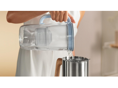 Brita Stikla karafe 2.5 L, gaiši zila
