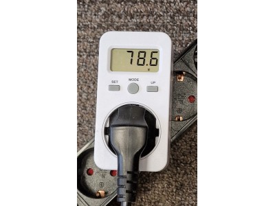 ElectroBase ® Daudzfunkcionāls kontaktligzdas elektroenerģijas skaitītājs / 16A