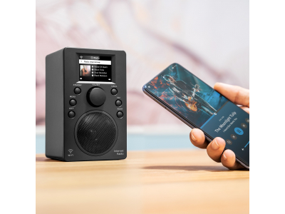 Kruger&Matz Interneta radio Kruger&Matz KM0818.1 ar Wi-Fi, Bluetooth, USB un modinātāju