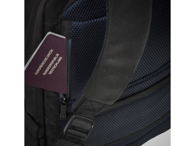 Riva Case 84 series 8460 - Notebook-Rucksack - 43.2 cm (17) - Schwarz
